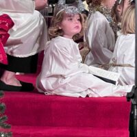 Christmas-Pageant-2023_8518-web